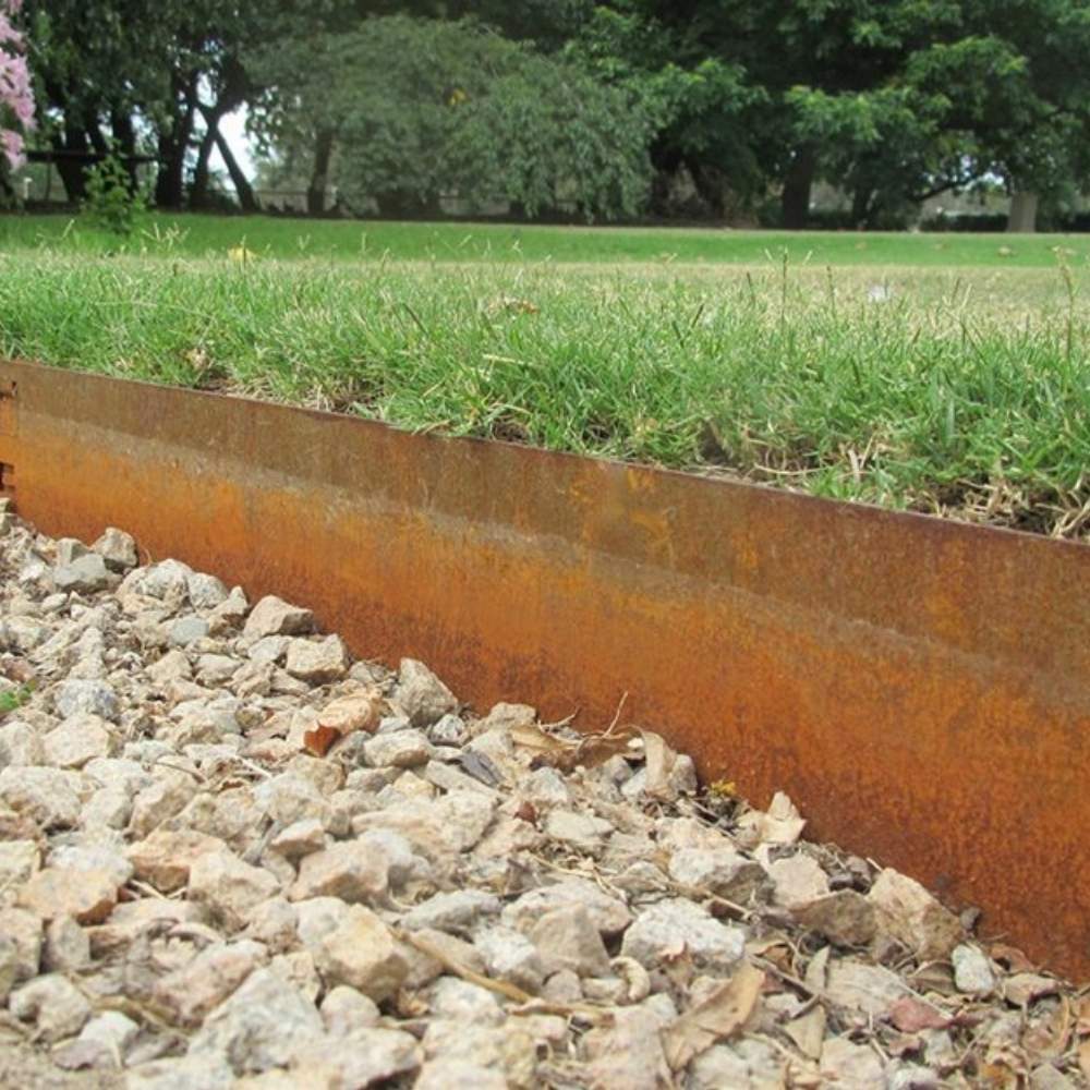 Weathered Steel Garden Edge