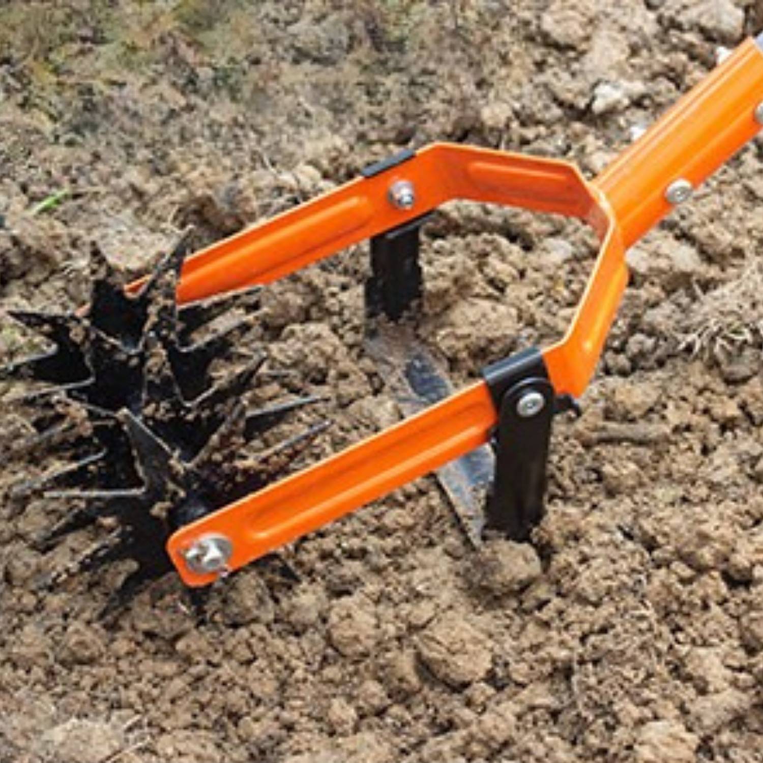 Manual Tiller: image 6